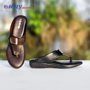 Holy Brand ব্ল্যাক লেদার হিল স্যান্ডেল